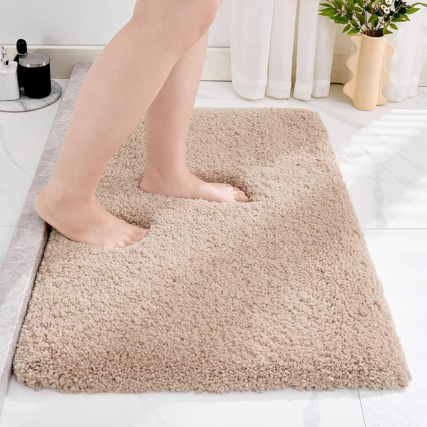 Plush Absorbent Non-Slip Bathroom Mat